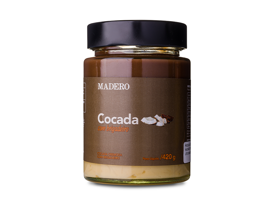 Cocada cremosa com brigadeiro
